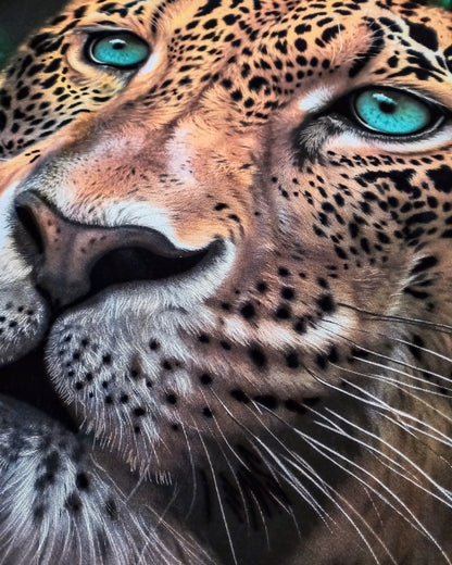 PLAYERA NUKUY OJOS EN LA NOCHE